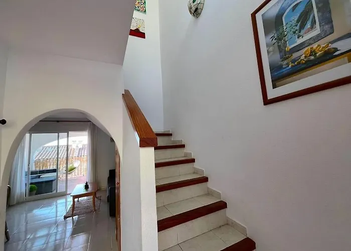 Albatros - Imperial Park - Sea View, 6 Pools, Terrace Daire *